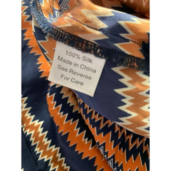 Parker Medium 100% Silk Romper Chevron Print - Picture 9 of 9